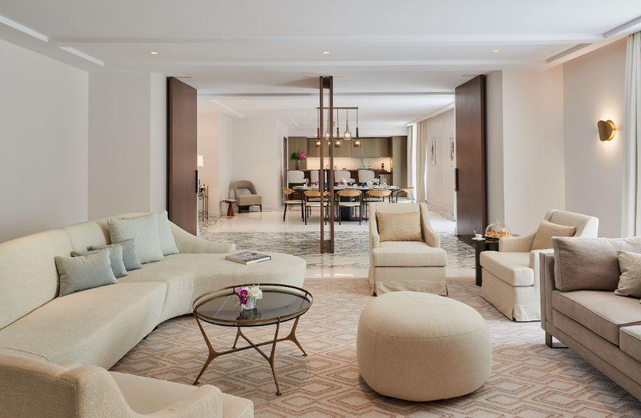 CarltonCannes-room-©Carlton_Cannes_ Anthony_Lanneretonne CarltonCannes-room-©Carlton_Cannes_ Anthony_Lanneretonne